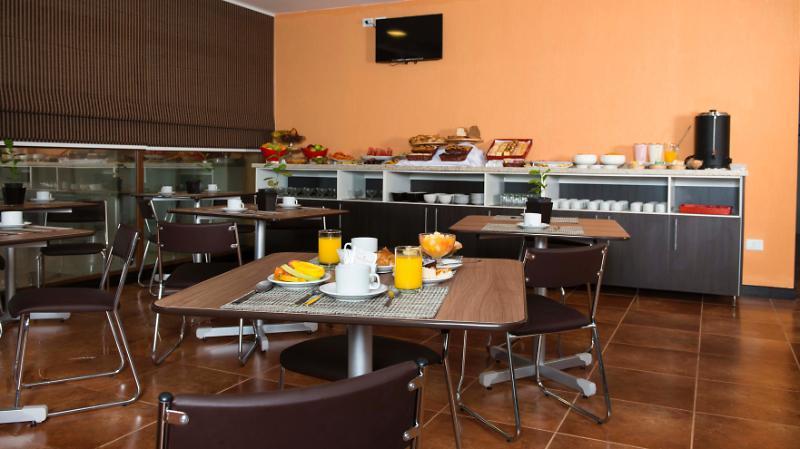 Arami Hotel & Lodge Puerto Iguazú Exteriör bild